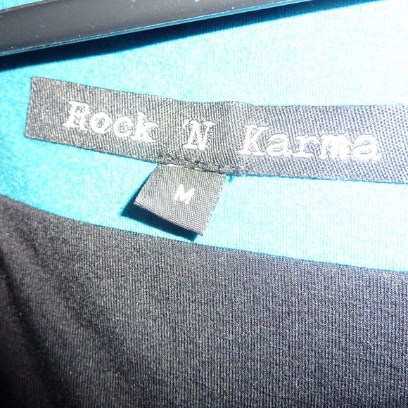 Rock 'N Karma Canadian Design Dress - Picture 4 of 4